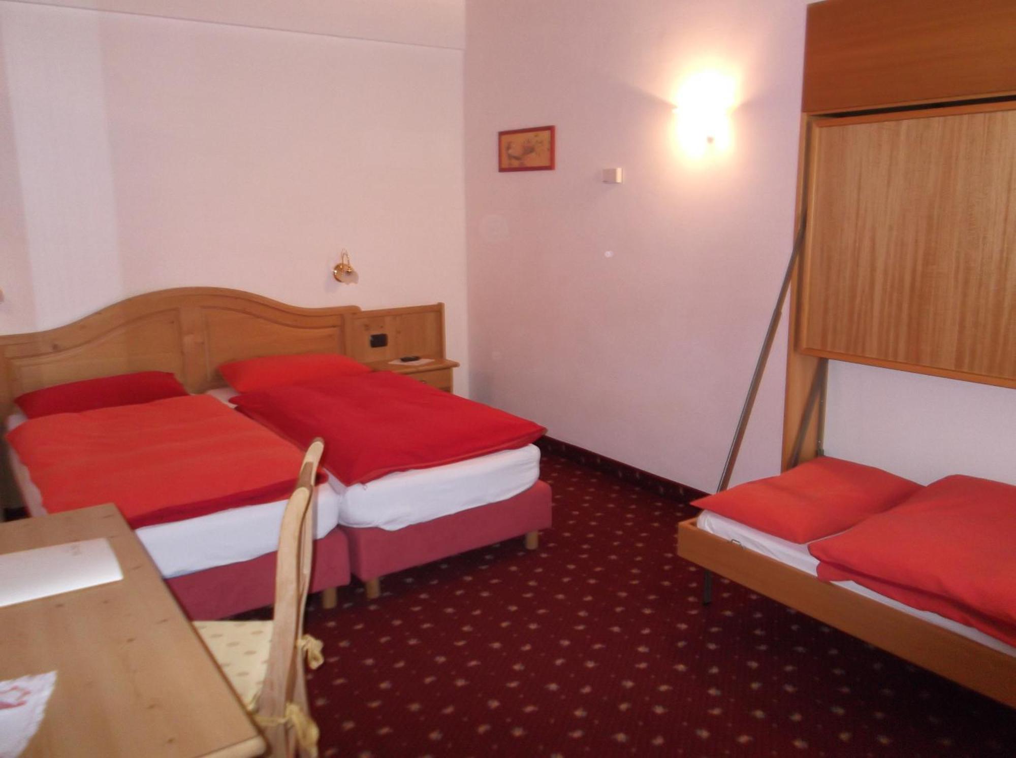 Hotel Tyrolia Malga Ciapela Esterno foto
