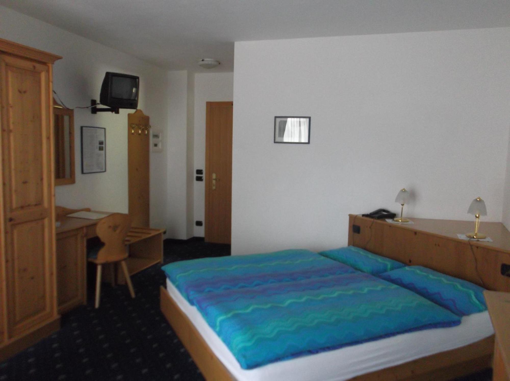 Hotel Tyrolia Malga Ciapela Esterno foto